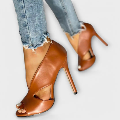 Trendige Orthopädische Sandalen mit Eleganten Absatz