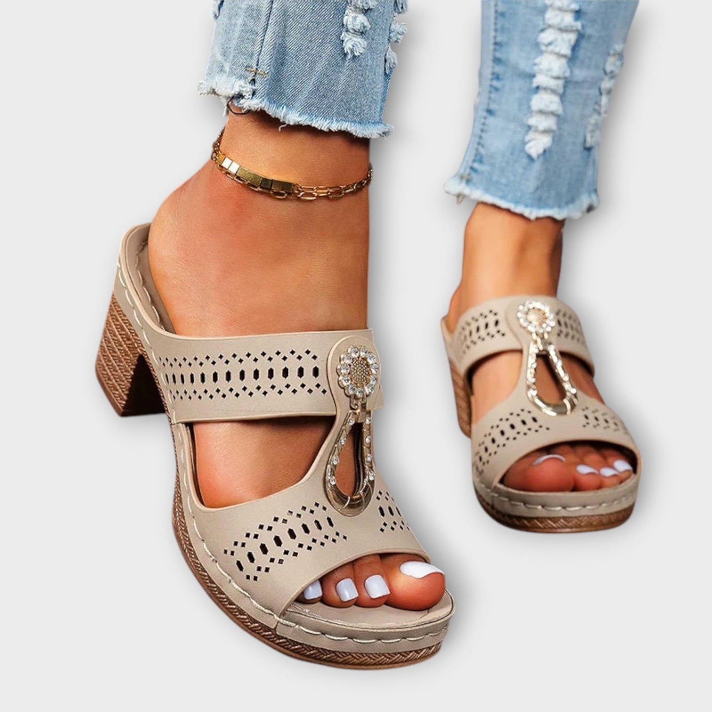 Maria - Stilvolle und Bequeme Orthopädische Sandalen